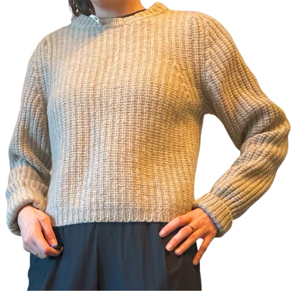 Babaton (Aritzia) Cozy Beige Merino Wool Sweater - Size M - Picture 1 of 4